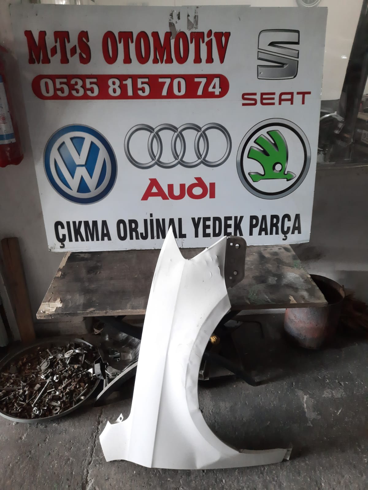 Volkswagen passat b7 sağ çamurluk